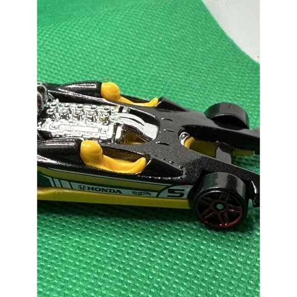 Hot Wheels Toys 207 Hot Wheels Mattel Honda Racer Black Yellow